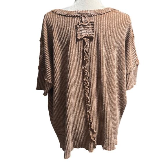 EASEL Mocha Mousse Mineral Washed Oversized Ribbed Frayed Edge Top Size Small - Picture 3 of 7